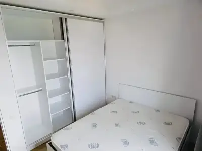 Apartament vanzare Ștefăneștii de Jos Ilfov dormitor generos